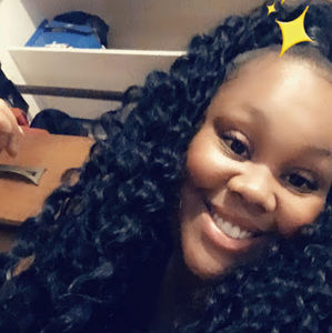 Meet your Posher, Daja